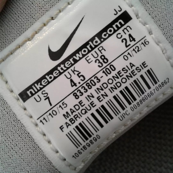 Nike Womens Free Inneva Woven Running Trainers 833803-100 Sneakers Shoes sz 7 - Picture 3 of 5